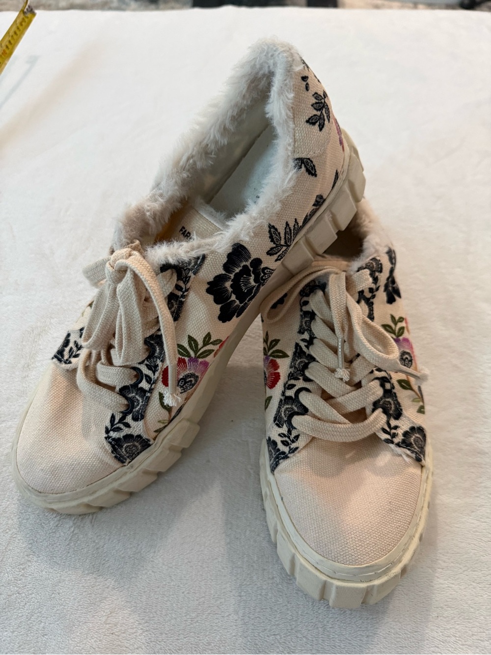 Farm Rio Romantic Garden Platform Sneaker Women's Low Lace Shoes 10